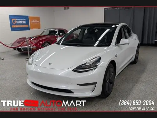 2019 Tesla Model 3 Mid Range RWD photo