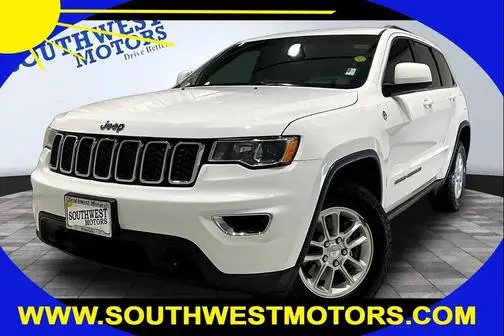 2018 Jeep Grand Cherokee Laredo E 4WD photo