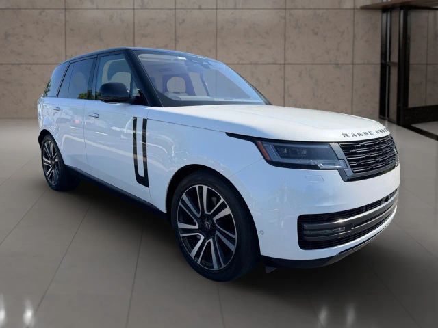 2023 Land Rover Range Rover SE AWD photo