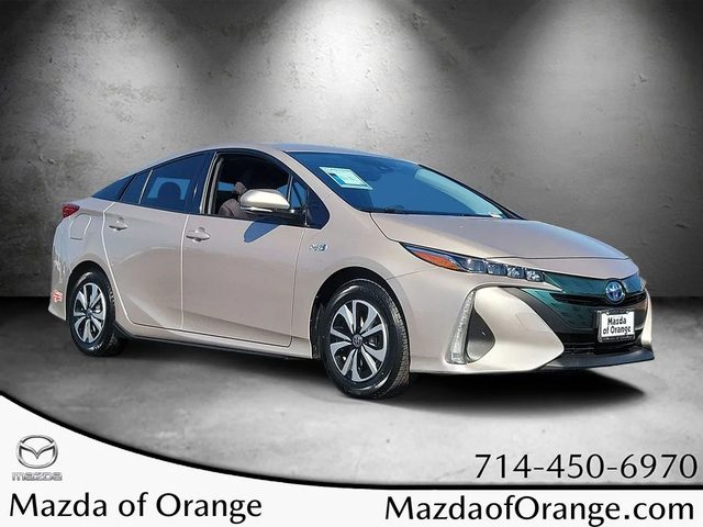 2017 Toyota Prius Prime Plus FWD photo