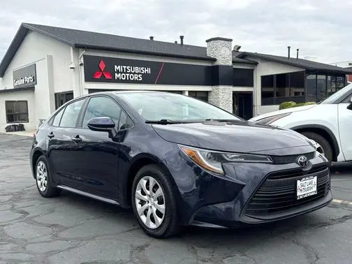2023 Toyota Corolla LE FWD photo