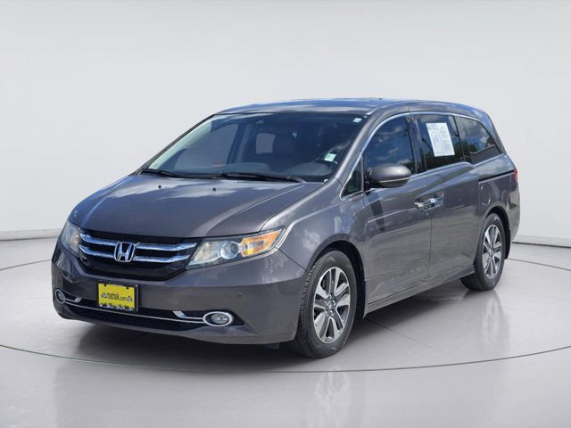 2016 Honda Odyssey Touring FWD photo