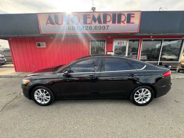 2019 Ford Fusion SE FWD photo