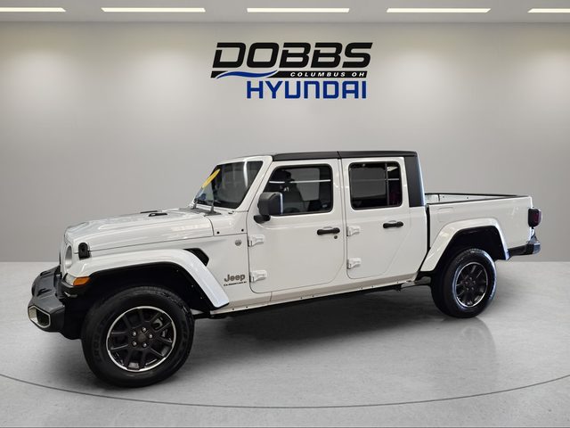 2023 Jeep Gladiator Overland 4WD photo