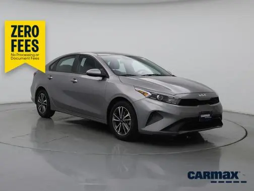 2023 Kia Forte LXS FWD photo