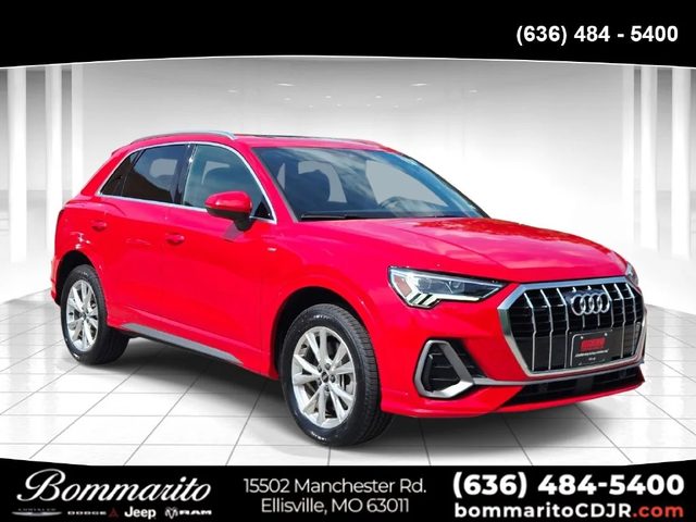 2023 Audi Q3 S line Premium AWD photo