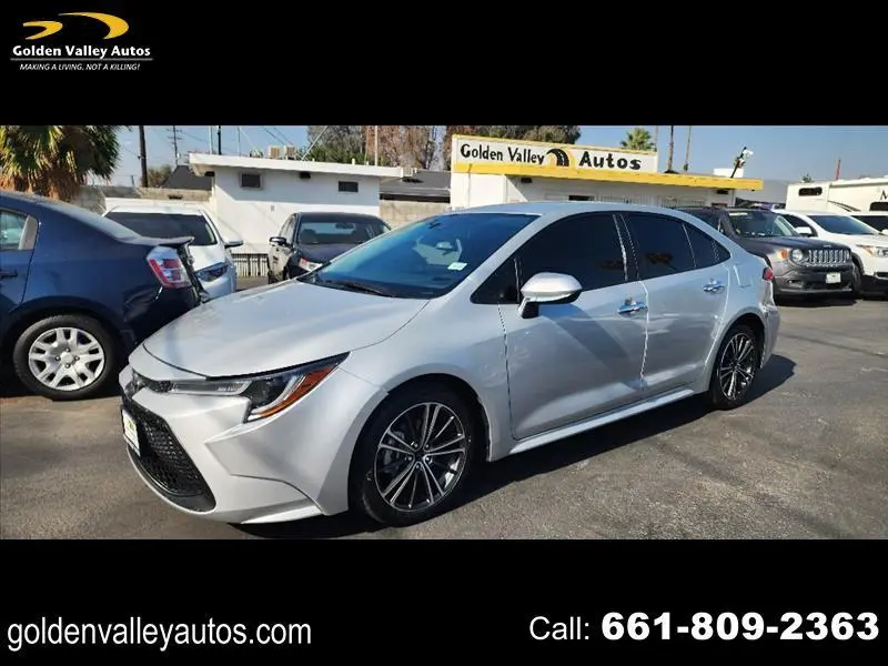 2020 Toyota Corolla LE FWD photo