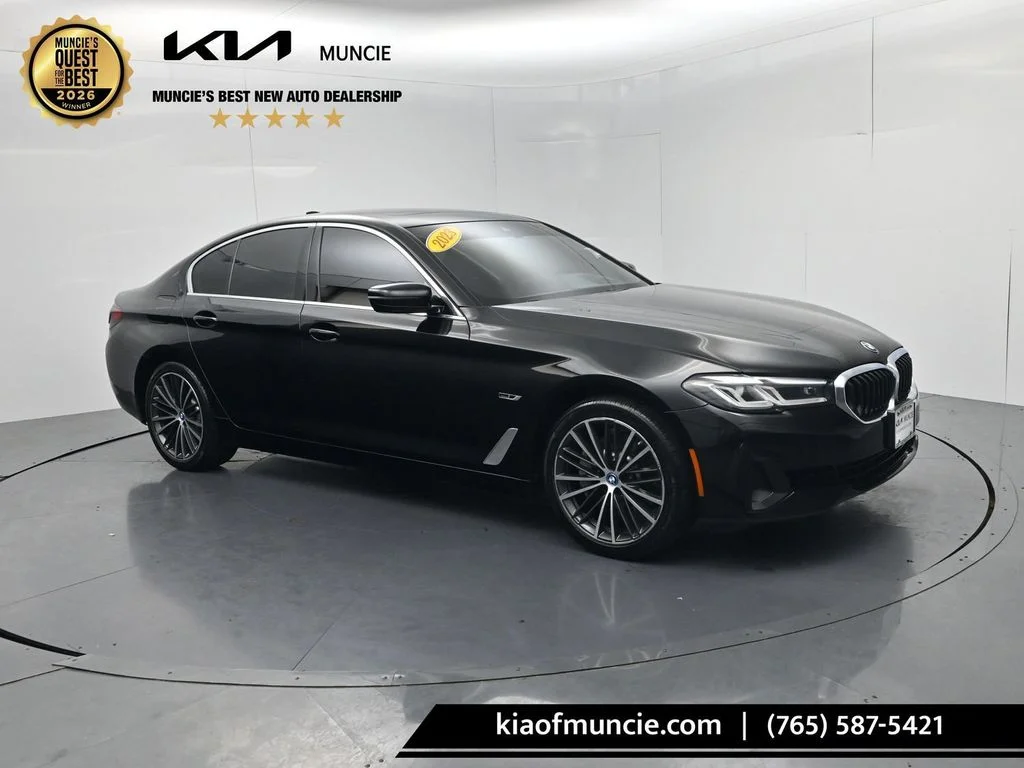 2023 BMW 5 Series 530e xDrive AWD photo