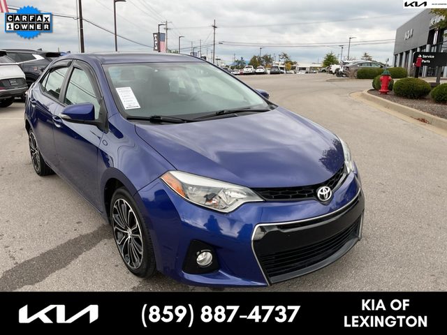 2015 Toyota Corolla S Premium FWD photo