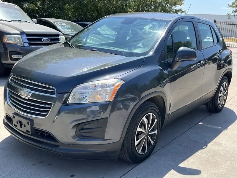 2016 Chevrolet Trax LS FWD photo