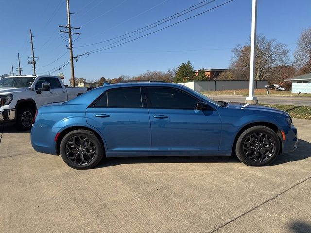 2022 Chrysler 300 Touring AWD photo
