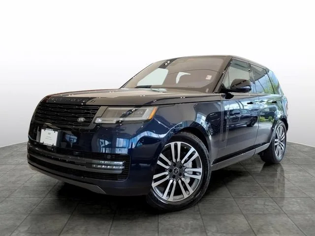 2023 Land Rover Range Rover SE AWD photo