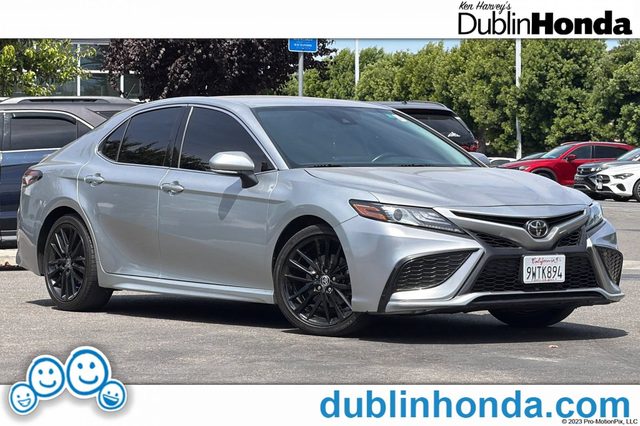 2023 Toyota Camry XSE FWD photo