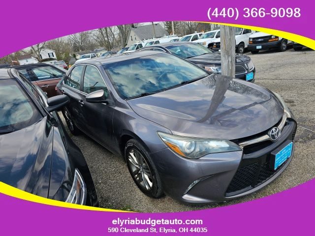2015 Toyota Camry SE FWD photo