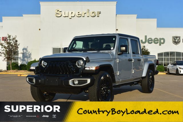 2023 Jeep Gladiator Overland 4WD photo