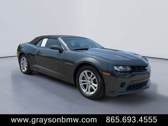 2015 Chevrolet Camaro LT RWD photo