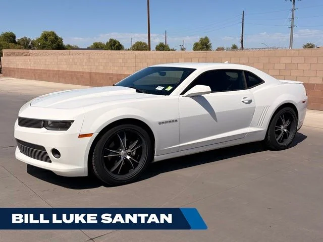 2015 Chevrolet Camaro LT RWD photo