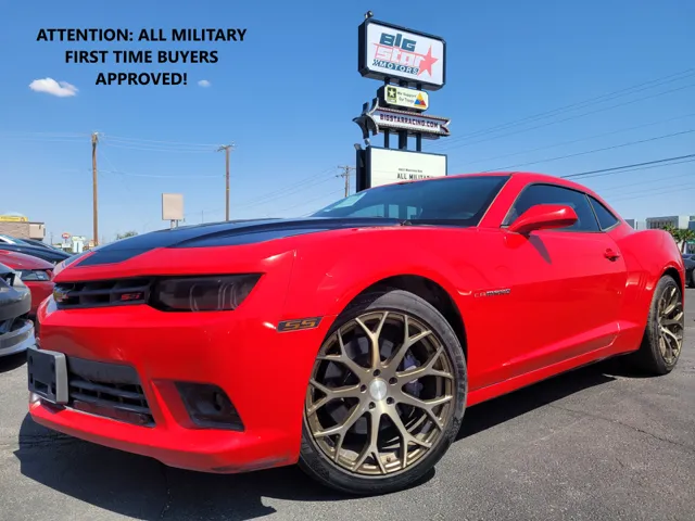 2015 Chevrolet Camaro SS RWD photo