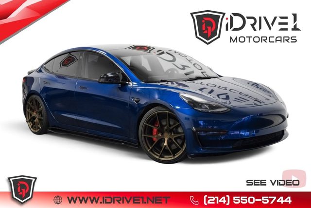 2021 Tesla Model 3 Performance AWD photo