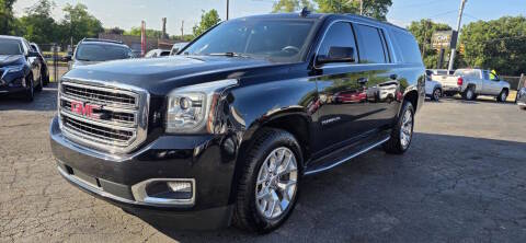 2015 GMC Yukon XL SLT 4WD photo