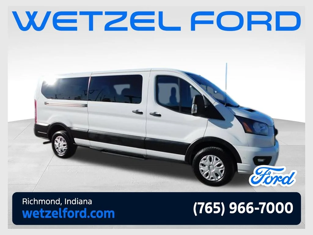 2023 Ford Transit Passenger Wagon XLT RWD photo