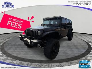 2015 Jeep Wrangler Unlimited Sahara 4WD photo