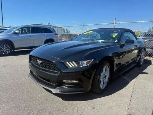 2015 Ford Mustang V6 RWD photo