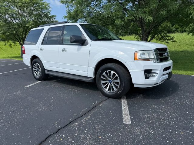 2015 Ford Expedition XLT RWD photo