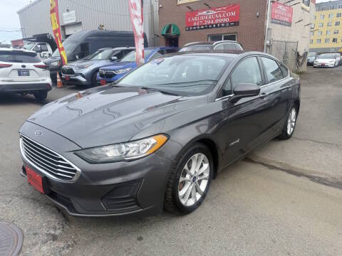 2019 Ford Fusion SE FWD photo