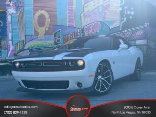 2015 Dodge Challenger R/T Scat Pack RWD photo