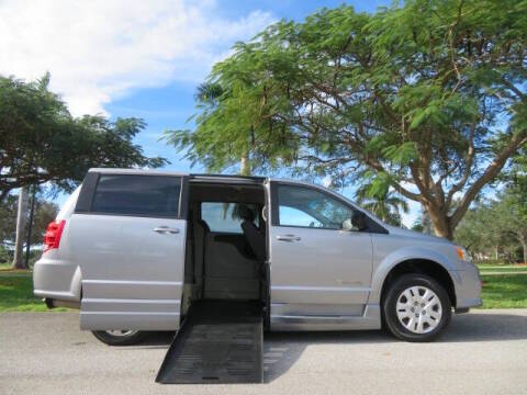 2018 Dodge Grand Caravan SE FWD photo