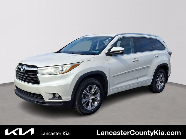 2015 Toyota Highlander XLE AWD photo
