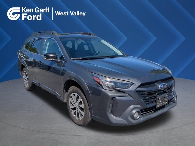 2023 Subaru Outback Premium AWD photo