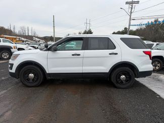 2017 Ford Explorer  AWD photo