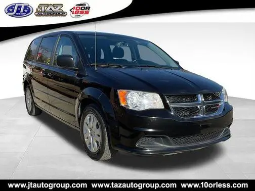 2017 Dodge Grand Caravan SE FWD photo