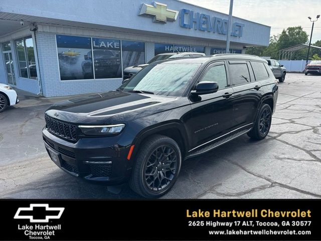 2023 Jeep Grand Cherokee L Summit Reserve 4WD photo