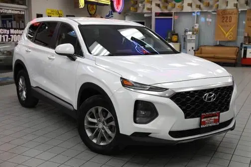 2020 Hyundai Santa Fe SE AWD photo