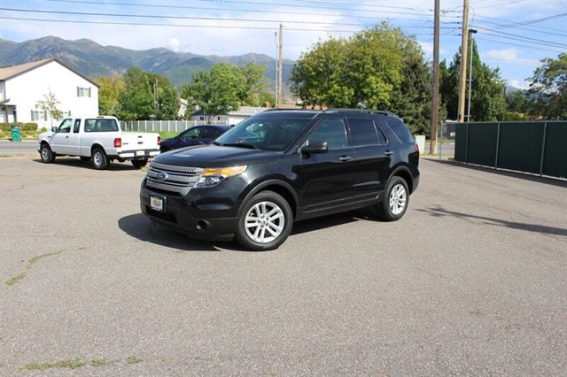2015 Ford Explorer Base 4WD photo