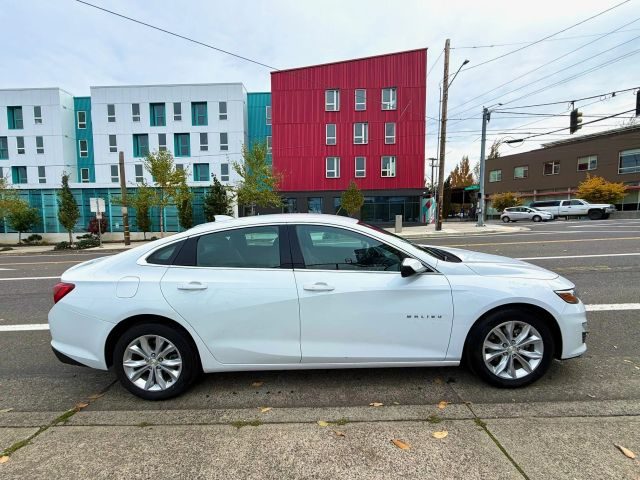 2023 Chevrolet Malibu LT FWD photo