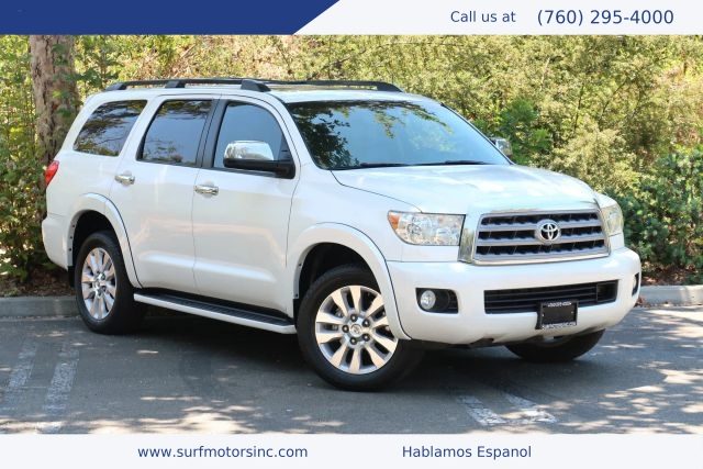 2016 Toyota Sequoia Platinum RWD photo