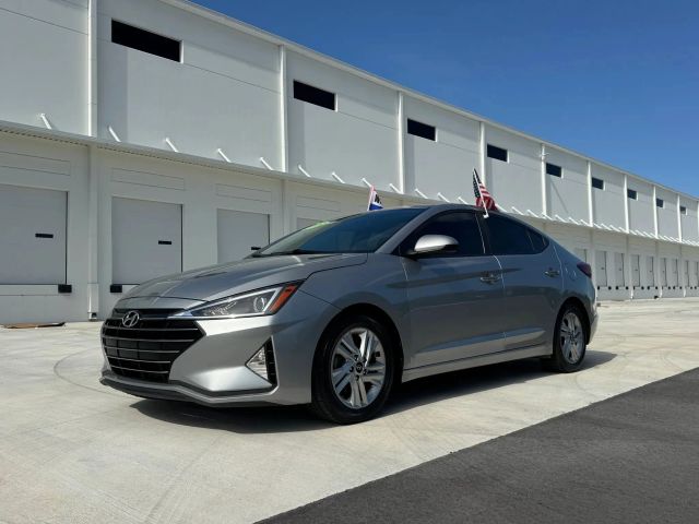 2020 Hyundai Elantra SEL FWD photo