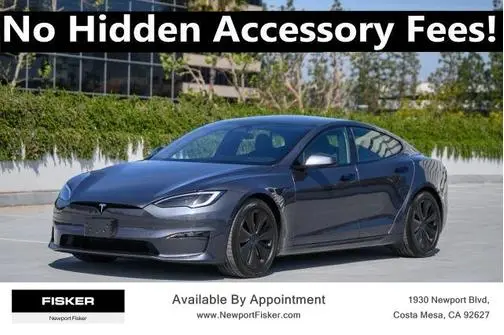 2023 Tesla Model S Standard Range AWD photo