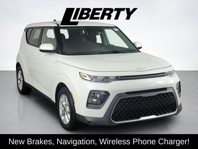 2022 Kia Soul S FWD photo