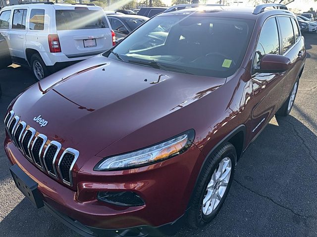 2015 Jeep Cherokee Latitude FWD photo