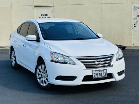 2015 Nissan Sentra SV FWD photo