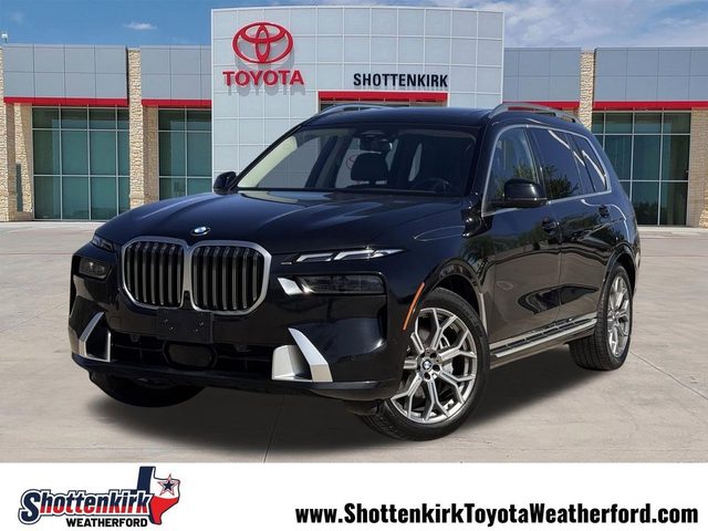 2023 BMW X7 xDrive40i AWD photo