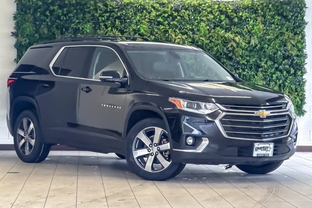 2020 Chevrolet Traverse LT Leather AWD photo