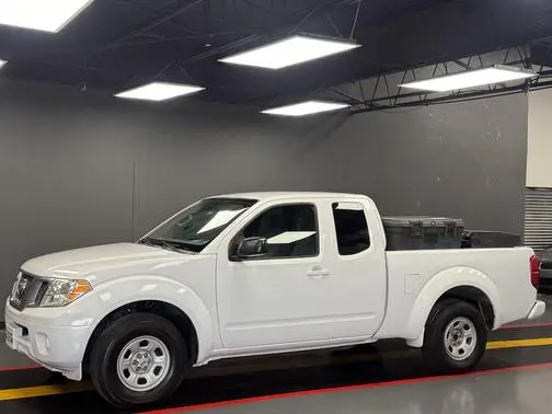 2016 Nissan Frontier S RWD photo