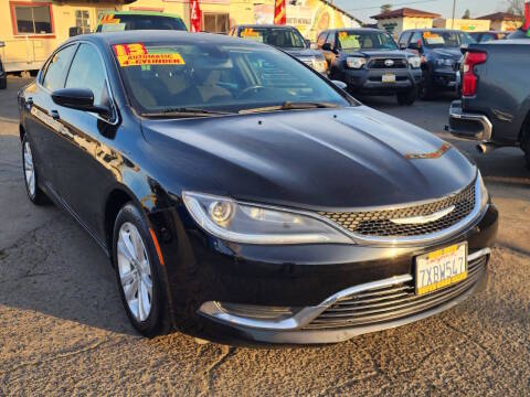 2015 Chrysler 200 Limited FWD photo