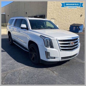 2020 Cadillac Escalade ESV Premium Luxury 4WD photo